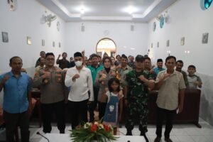 Pererat Silaturahmi Dengan Masyarakat, Polres Kediri Gelar Minggu Kasih di Gereja Santo Andreas Kunjang