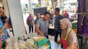 Harga Beras di Pacitan Turun Tim Satgas Pangan Pantau Ketersediaan Bapokting Jelang Lebaran   