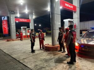 Patroli Polres Probolinggo Himbau SPBU Tidak Curangi Masyarakat 