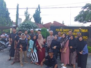 Tebar Kebaikan di Bulan Ramadhan LSM (GMBI) Berbagi Takjil