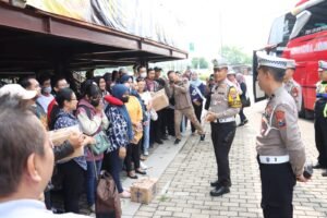 Warga Senang Saat Mudik Gratis Polres Mojokerto Kota, Buat Hemat Ongkos