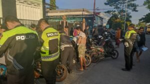 “BALAP LIAR” Kasat Lantas Polres Kediri Ratusan Sepeda Motor Di Amankan