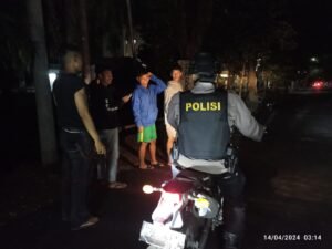 Pastikan Aman Ditinggal Mudik Pemilik Saat Lebaran, Polsek Mojoroto Intensifkan Patroli Rumah – rumah Kosong, Ini Hasilnya