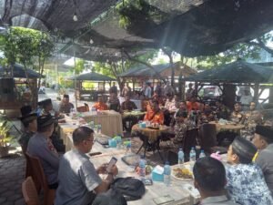 Mempererat Tali Silaturahmi Polri Dengan Masyarakat, Polres Pasuruan Gelar Jum’at Curhat