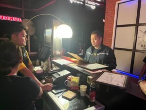 Polres Sumenep Amankan Puluhan Dos Berisi Miras Dari Dua Cafe, 34 Pengunjung Ditest Urine