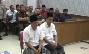 Carok maut, Dua terdakwa kakak beradik tewaskan 4 orang di vonis 10 tahun.