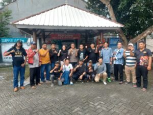 Polsek Menganti Perkuat Bersinergi Dengan Wartawan Dengan Cara Ngopi Bareng