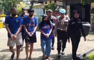 3 Orang Salah 1 Perempuan Ratu Pengedar Sabu-sabu 1 Kg Ditangkap dan Dijebloskan Penjara Polres Kediri