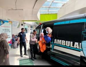 Kapolres Gresik Bantu Bayi Sakit, Bukti Nyata Polri Hadir Untuk Masyarakat