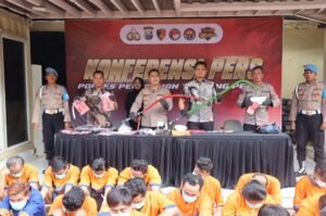Operasi Pekat II Semeru 2025 Polres Pelabuhan Tanjung Perak Berhasil Ungkap 100 Persen Target Operasi