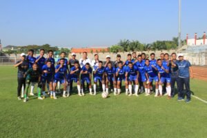 Danlanal Batuporon Beserta Jajaran Forkopimda Bangkalan Sukseskan Laga Uji Coba PSAL Kodiklatal Vs Porprov Bangkalan