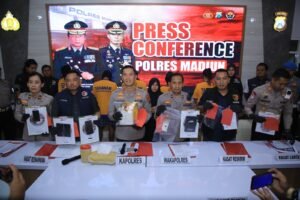 Polres Madiun Berhasil Bongkar Jaringan Narkoba, 4 Tersangka dan 1,1 Kg Sabu Disita