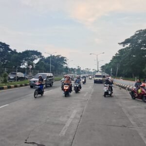 TRADISI TORON ATAU MUDIK UNTUK WARGA MADURA KE KAMPUNG HALAMAN