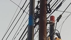 TANAM TIANG WIFI SEMBARANGAN MEMBUAT WARGA GERAM